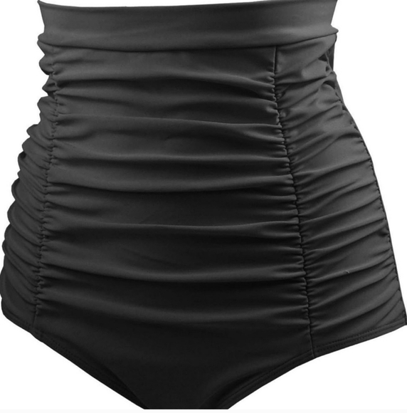 COCOSHIP Elegant Black Swimwear - Picture 9 of 10